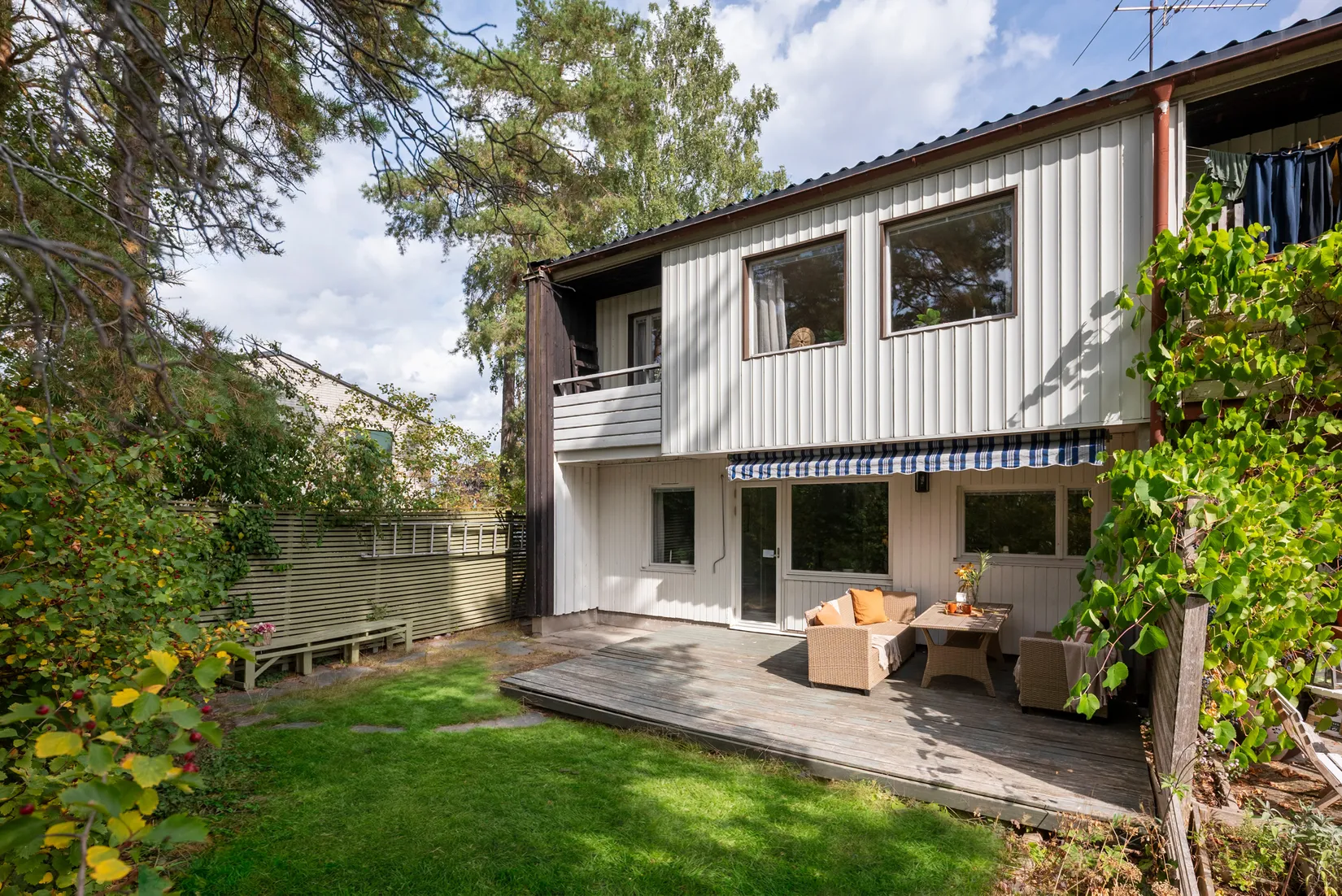 Radhus, Spireabågen 69, Hässelby Södra Villastad, Stockholm