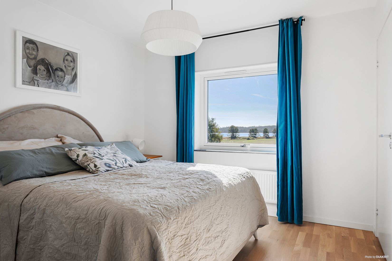 Radhus, Eds Sjöväg 30, Upplands Väsby