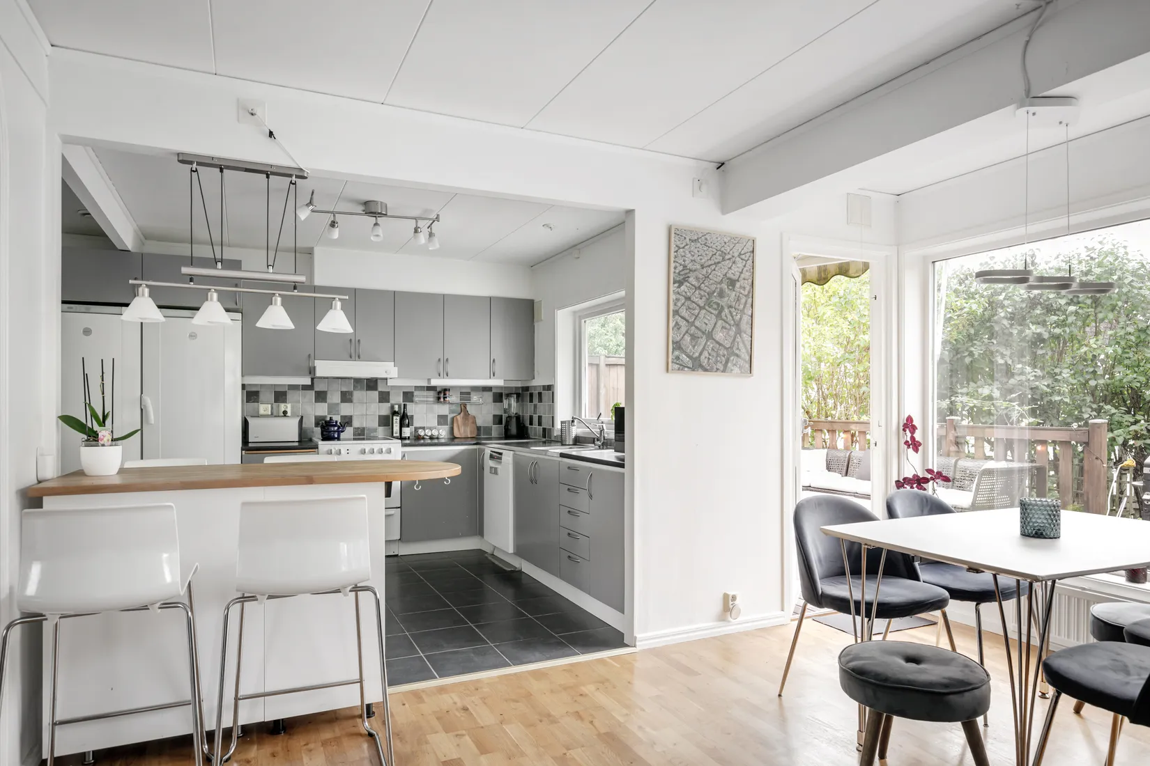 Radhus, Maratongången 28, Biskopsgården, Göteborg