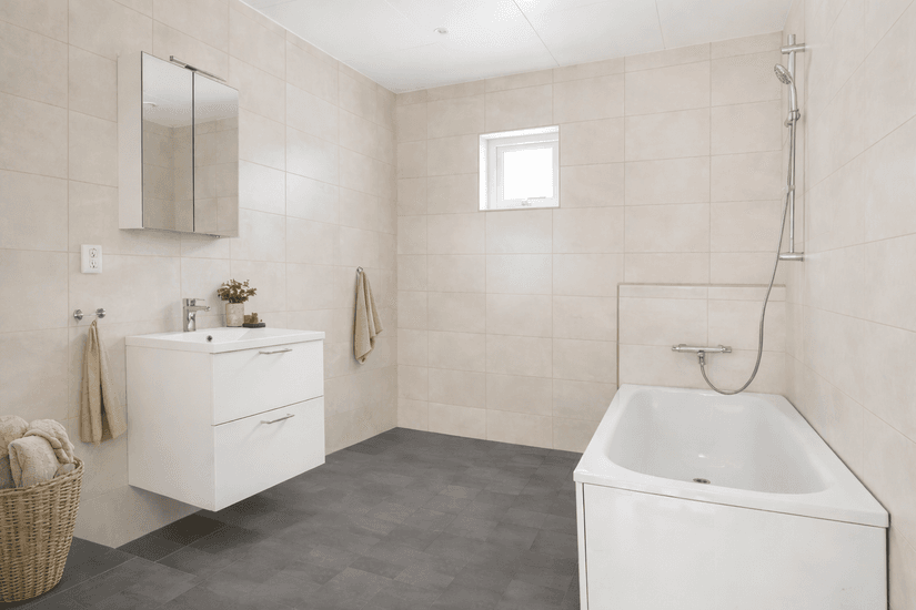 Villa, AXVÄGEN 4, Molnby, Vallentuna