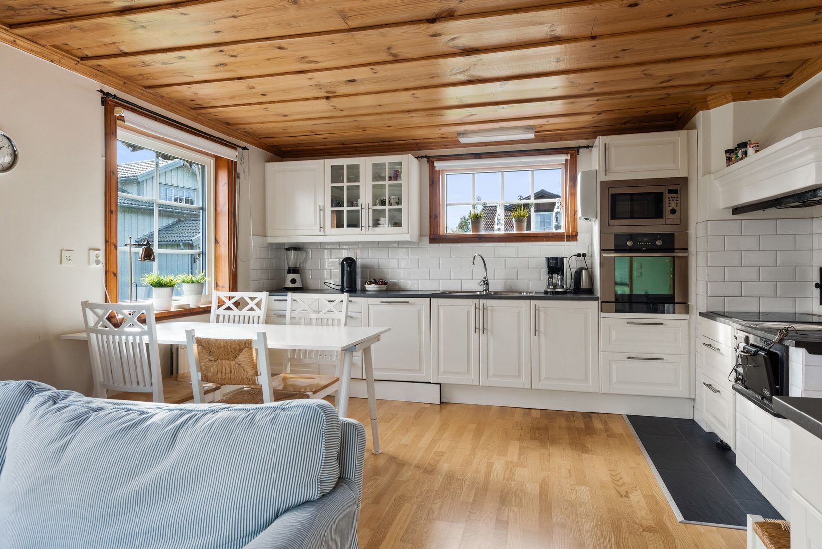 Villa, Rudebacksvägen 33, Ortala, Norrtälje