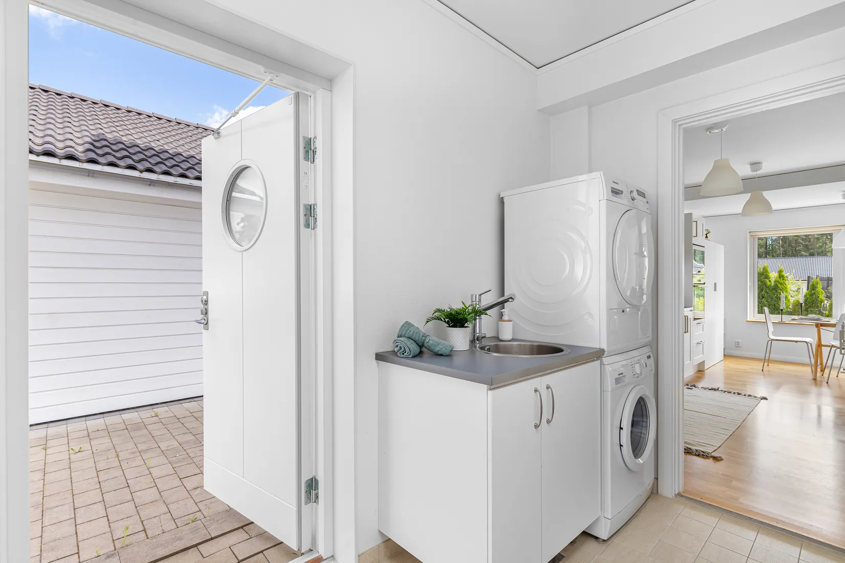 Villa, Brattbacksvägen 24, Lindbacken, Uppsala