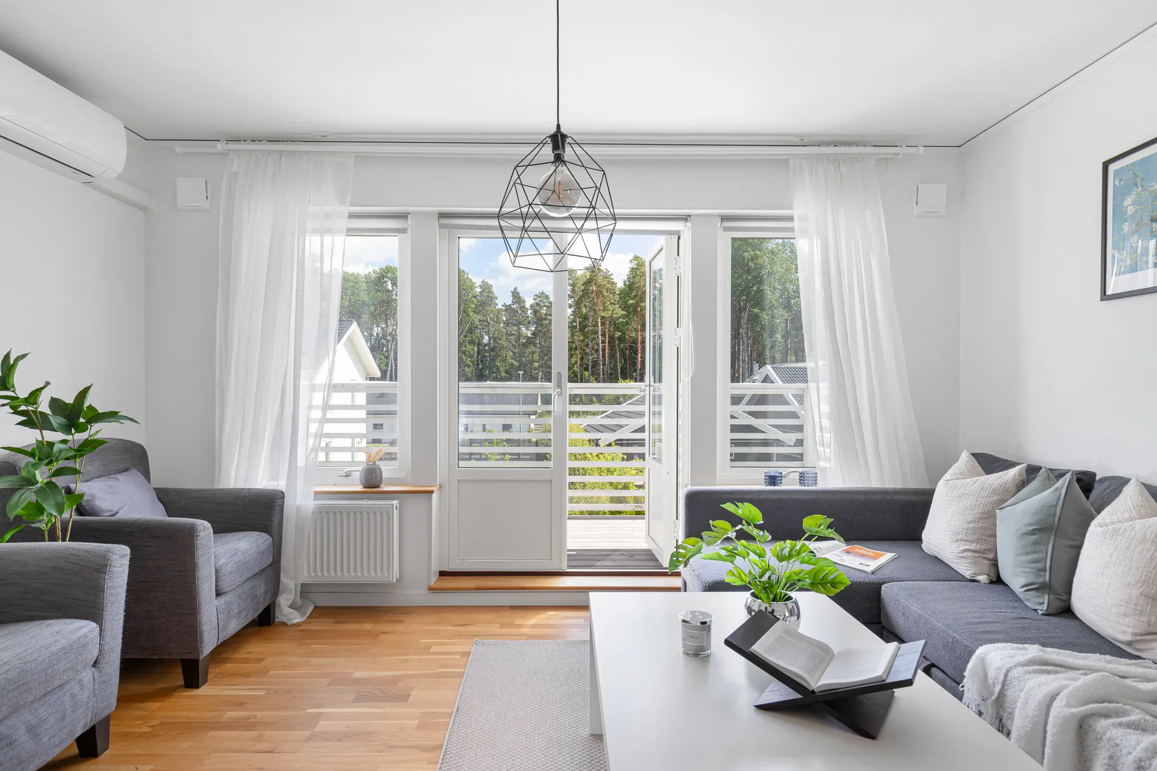 Villa, Brattbacksvägen 24, Lindbacken, Uppsala