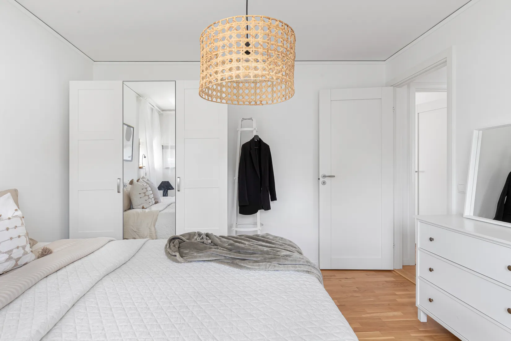 Villa, Brattbacksvägen 24, Lindbacken, Uppsala