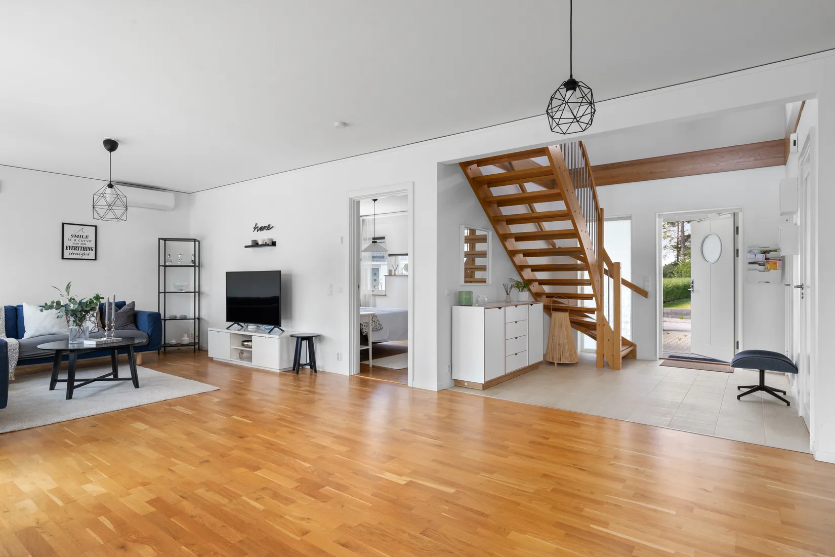 Villa, Brattbacksvägen 24, Lindbacken, Uppsala