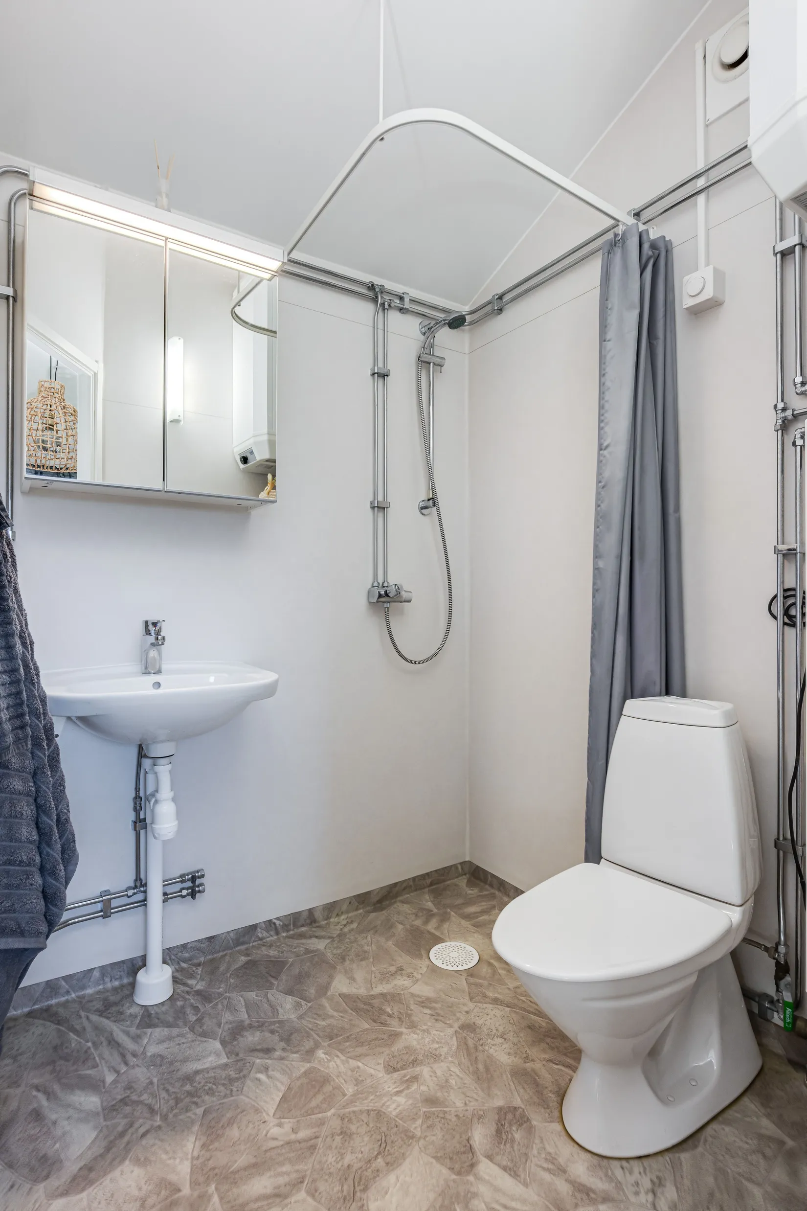 Bostadsrätt, Fritidshus, Olofsbo camping 222 stuga R13, Olofsbo, Falkenberg