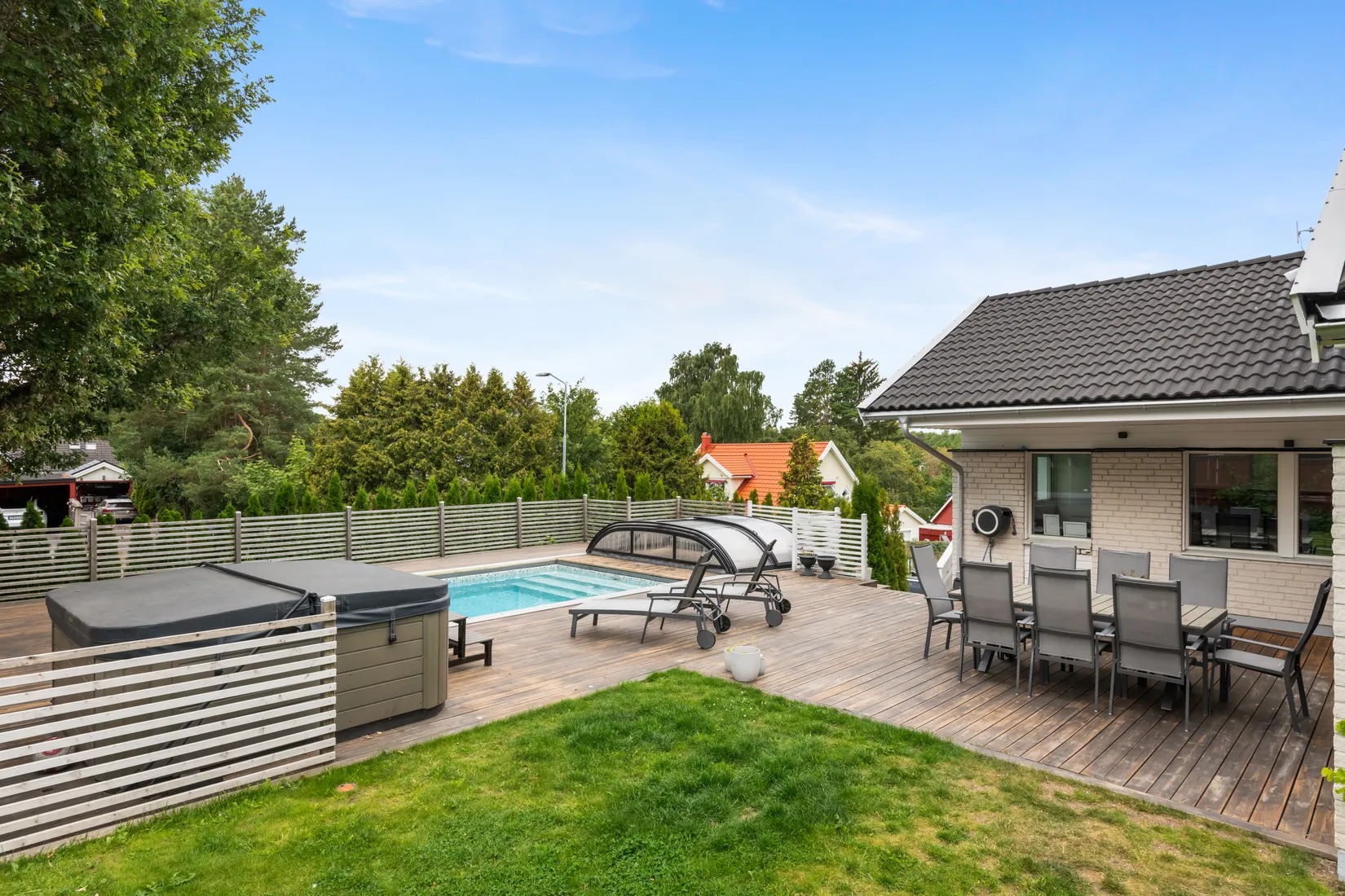 Villa, Källvägen 15, Västra Vallabrink, Täby