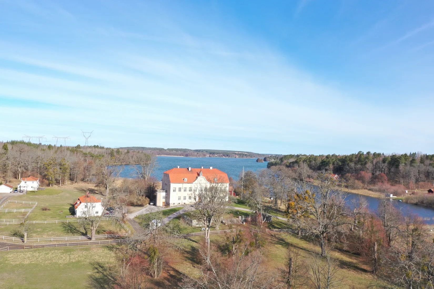 Villa, Hackholmssundsvägen 3, Bro/Ådö, Upplands-Bro