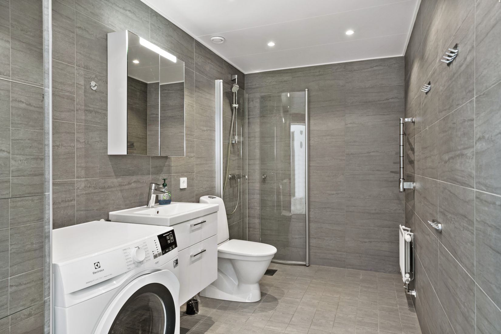 Bostadsrätt, Hägerneholmsvägen 8B, Hägerneholm, Arninge, Täby