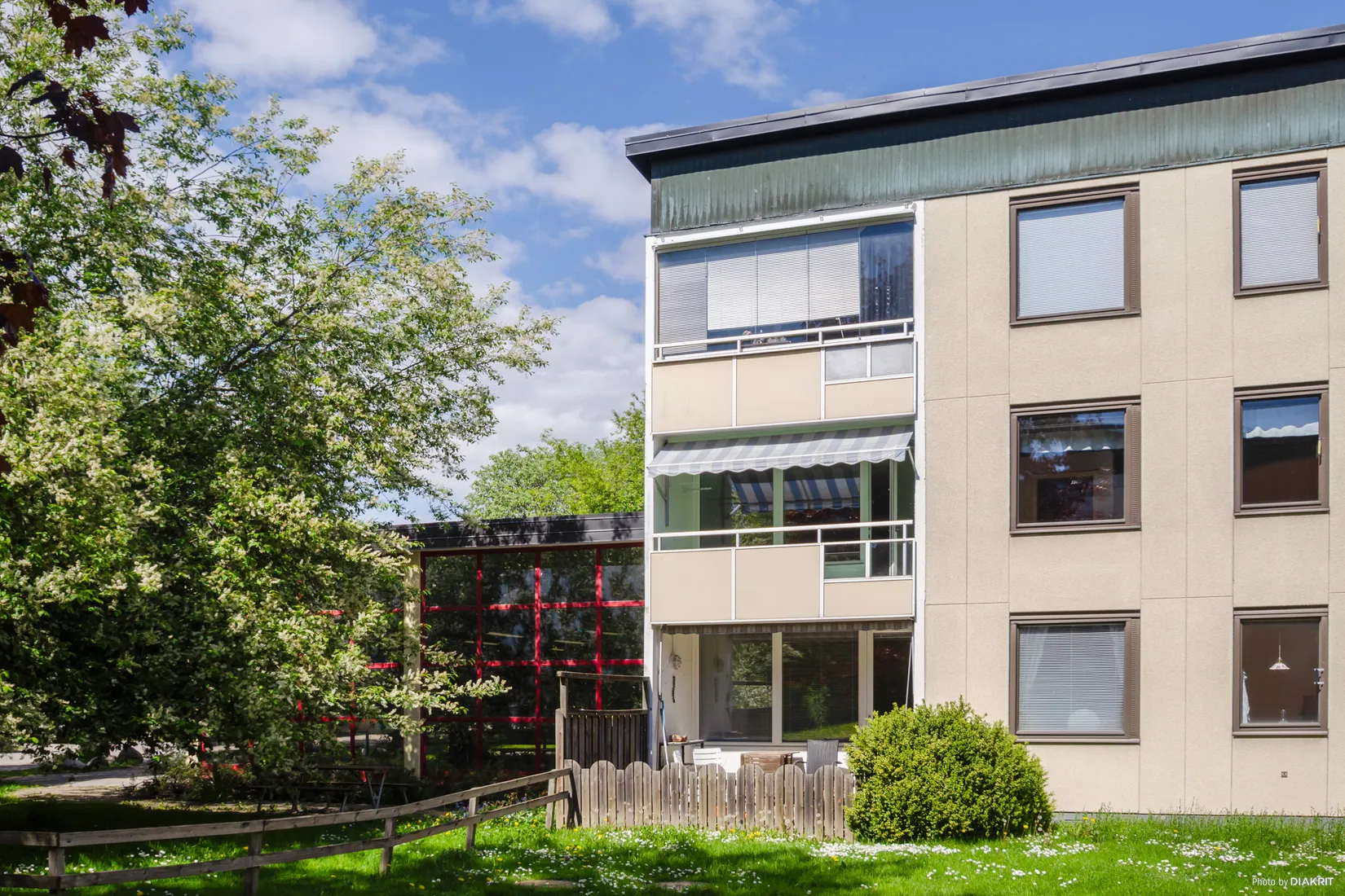 Bostadsrätt, Björkbacksvägen 63, 1tr, Tyresö Centrum, Tyresö