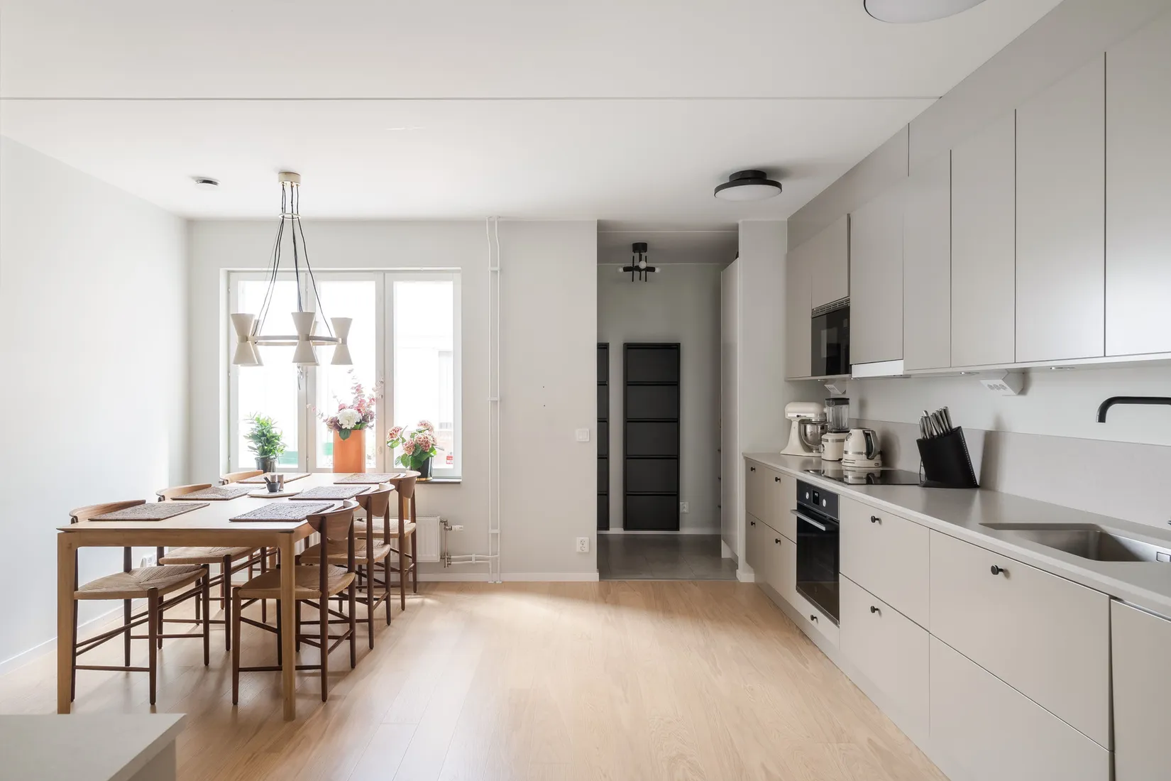 Bostadsrätt, Radhus, Tråddragargränd 5C, Centrala Sundbyberg, Sundbyberg