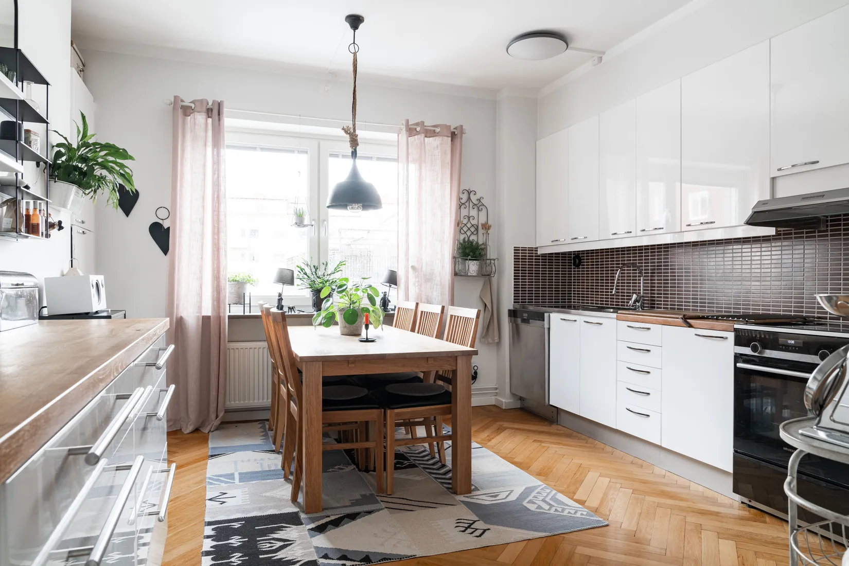 Bostadsrätt, Helmfeltsgatan 7, Tågaborg, Helsingborg