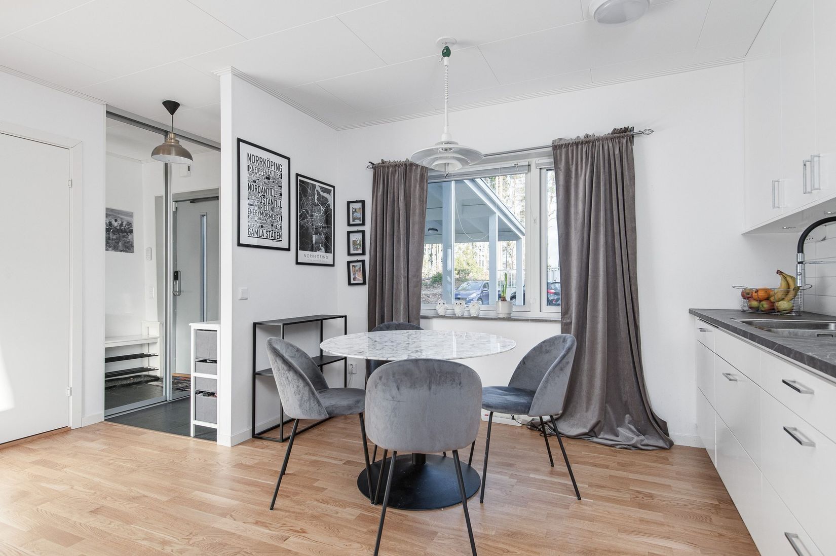 Radhus, Stensötavägen 45e, Svärtinge, Norrköping