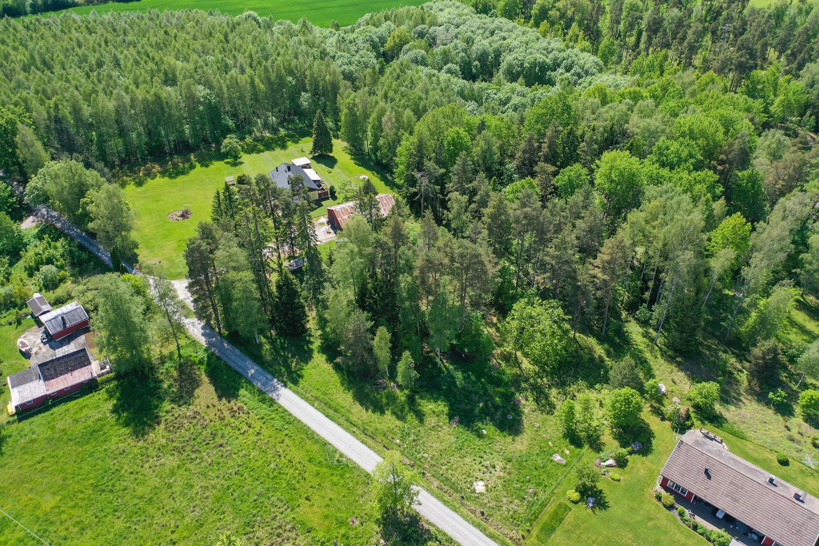 Tomt, Kärsta 921, Örebro