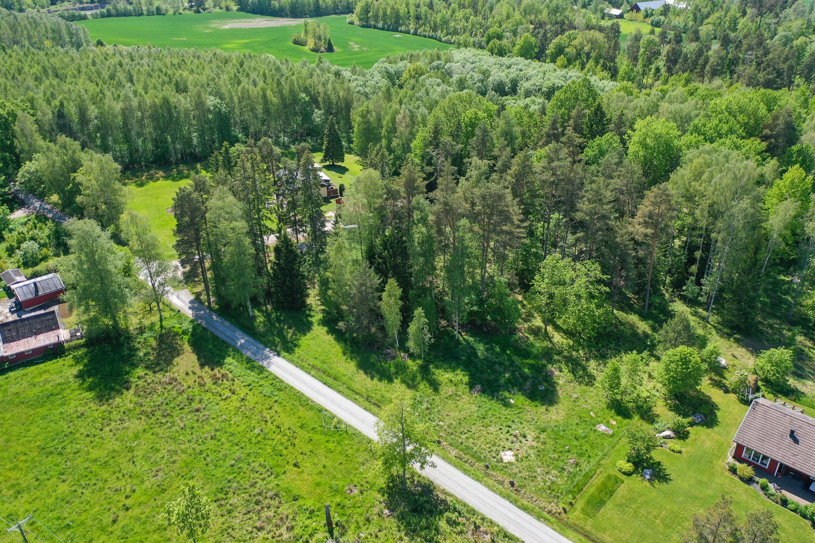 Tomt, Kärsta 921, Örebro