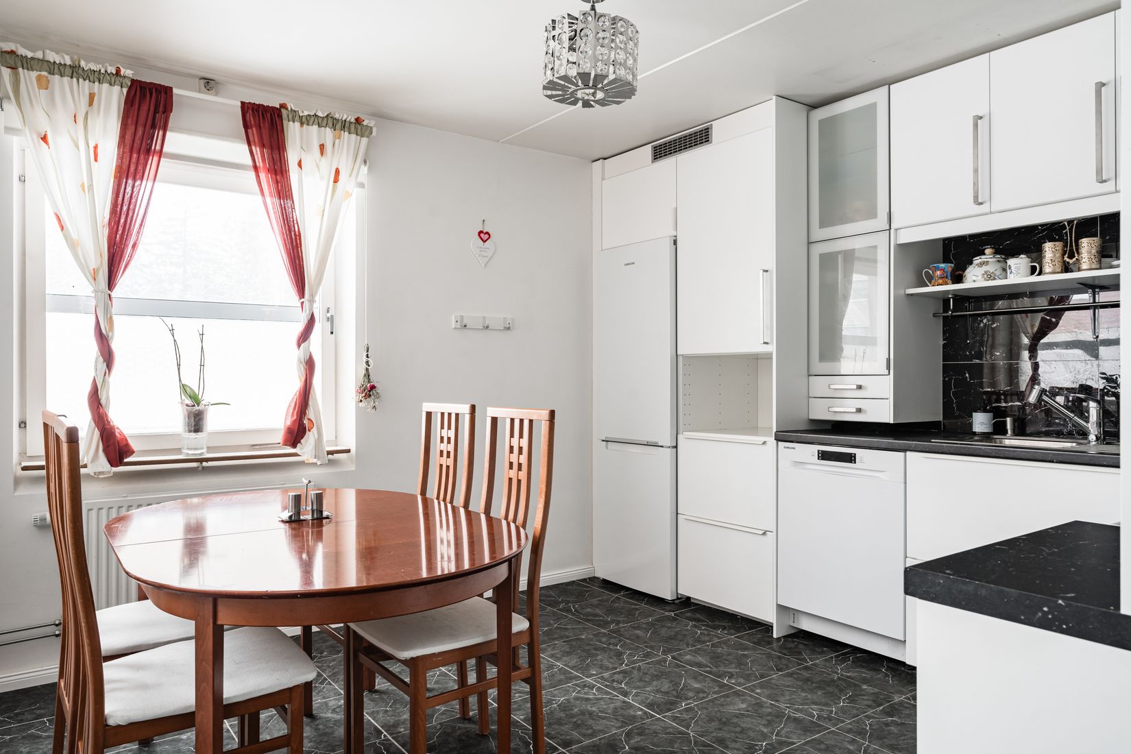 Bostadsrätt, FLYGKÅRSVÄGEN 19, Hägernäs - södra, Täby