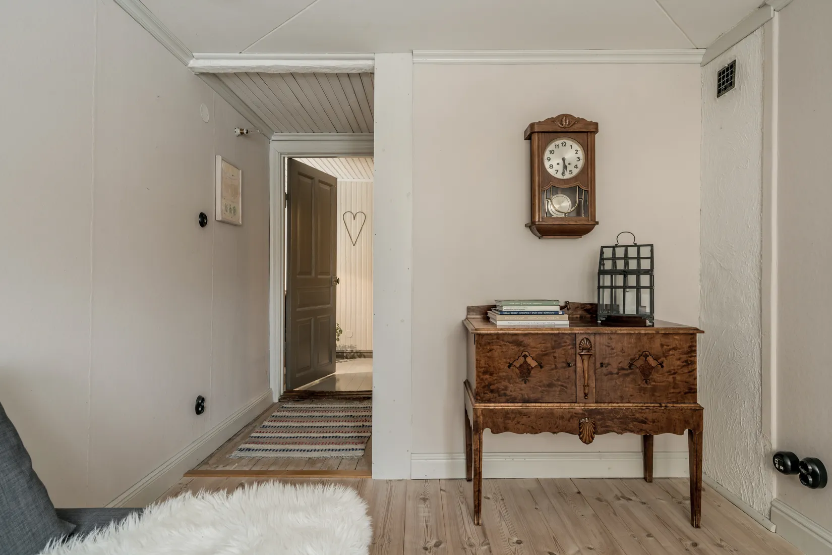 Villa, S:t Annegatan 14, Centralt Öster, Nyköping