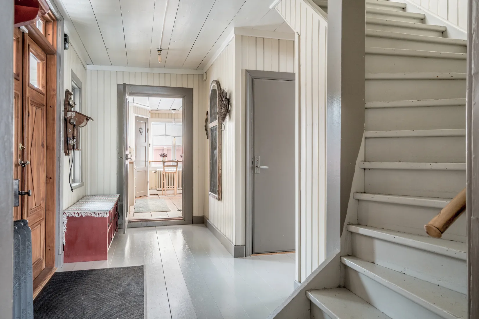 Villa, S:t Annegatan 14, Centralt Öster, Nyköping