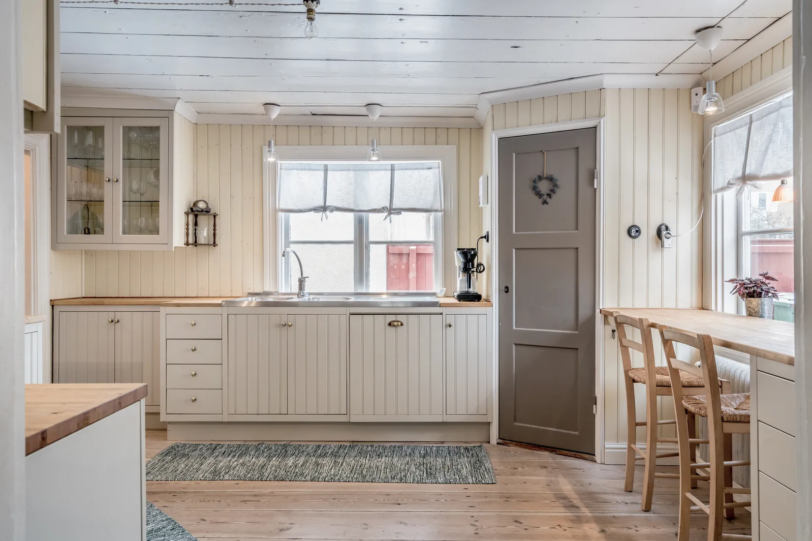 Villa, S:t Annegatan 14, Centralt Öster, Nyköping