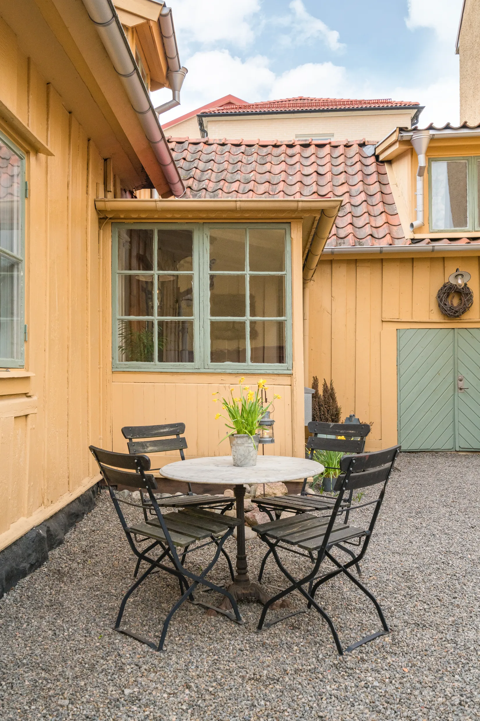 Villa, S:t Annegatan 14, Centralt Öster, Nyköping