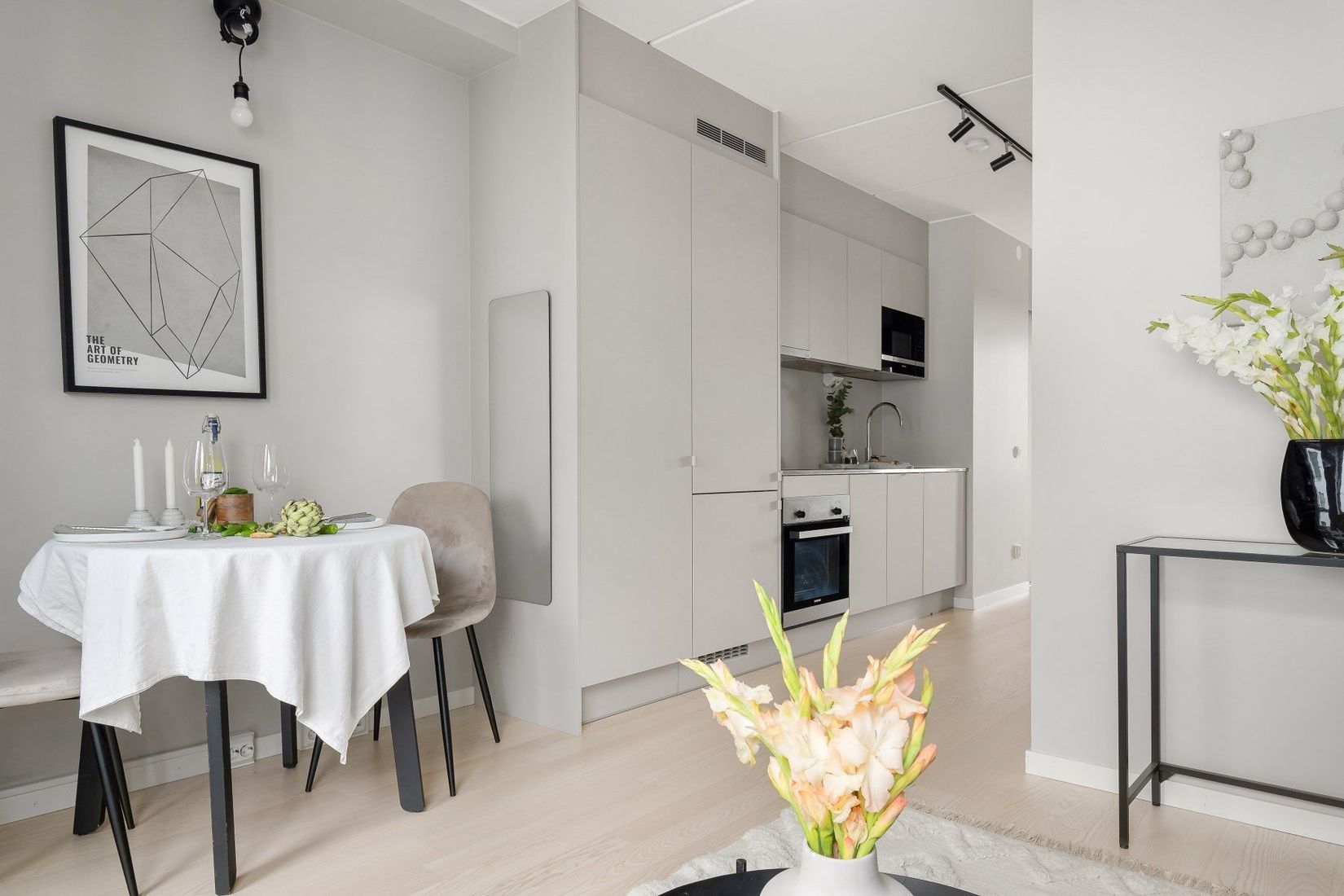 Bostadsrätt, Kolonnvägen 2, Haga Norra, Solna