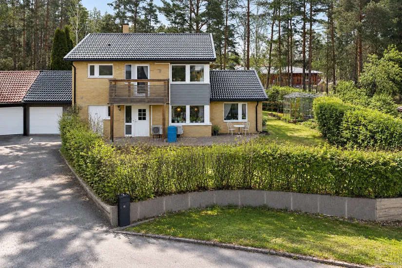 Villa, Kantelevägen 15, Upplands-Bro