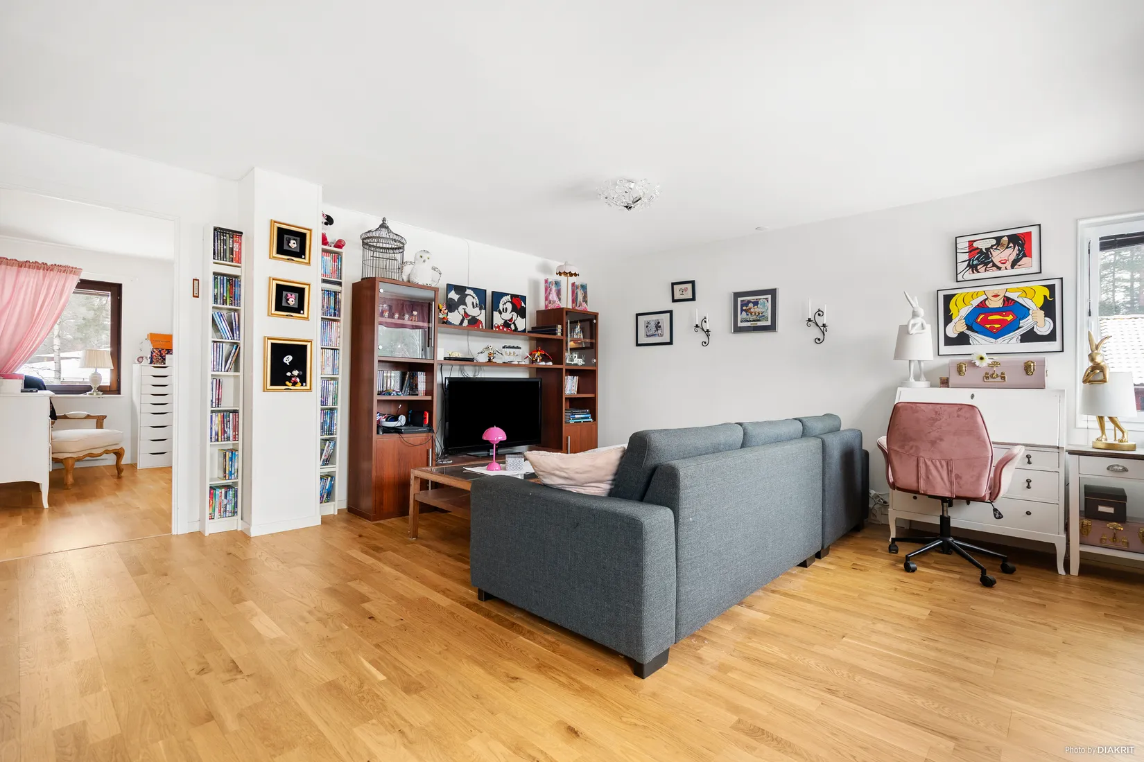 Villa, Kantelevägen 15, Upplands-Bro