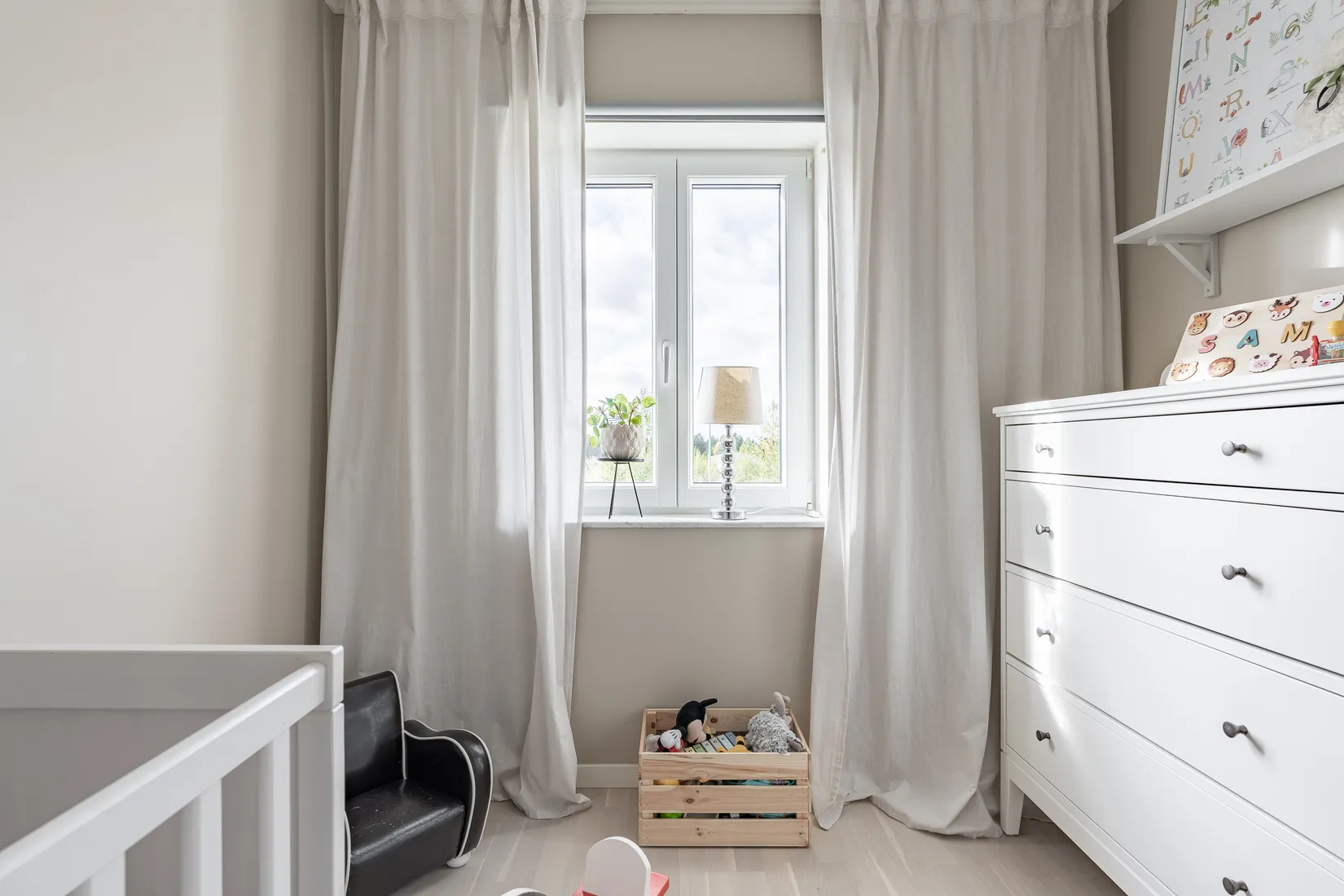Radhus, Lövsångarvägen 7C, Sånghusvallen, Krokom