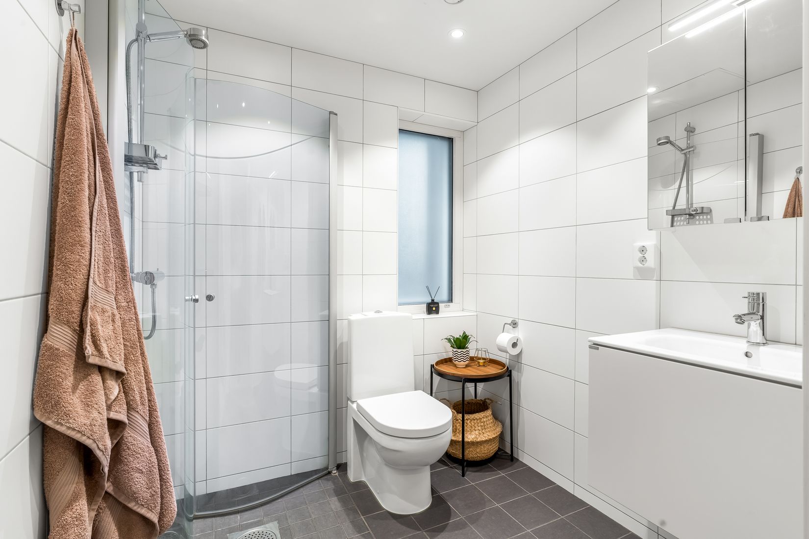 Bostadsrätt, HÄGERNEHOLMSVÄGEN 4, Hägerneholm, Täby