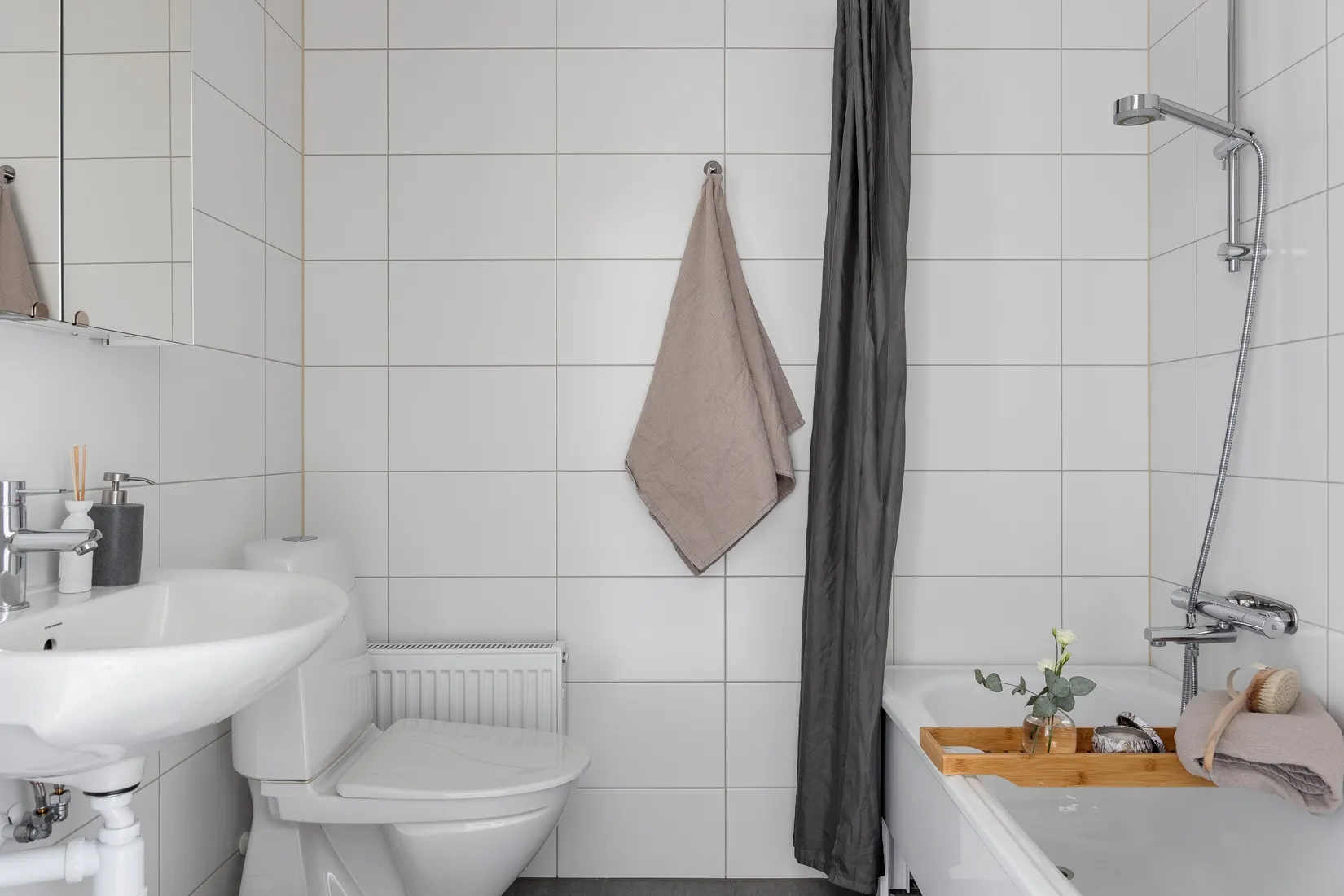 Bostadsrätt, Adelas väg 8, Bredvik, Växjö