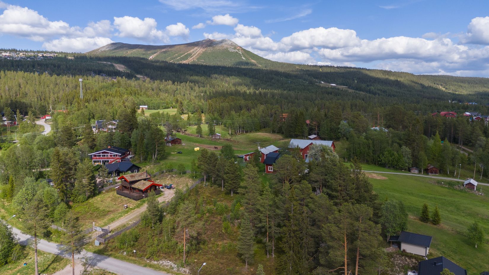 Tomt, Spruthusvägen tomt Lofsdalen 2:32, Härjedalen
