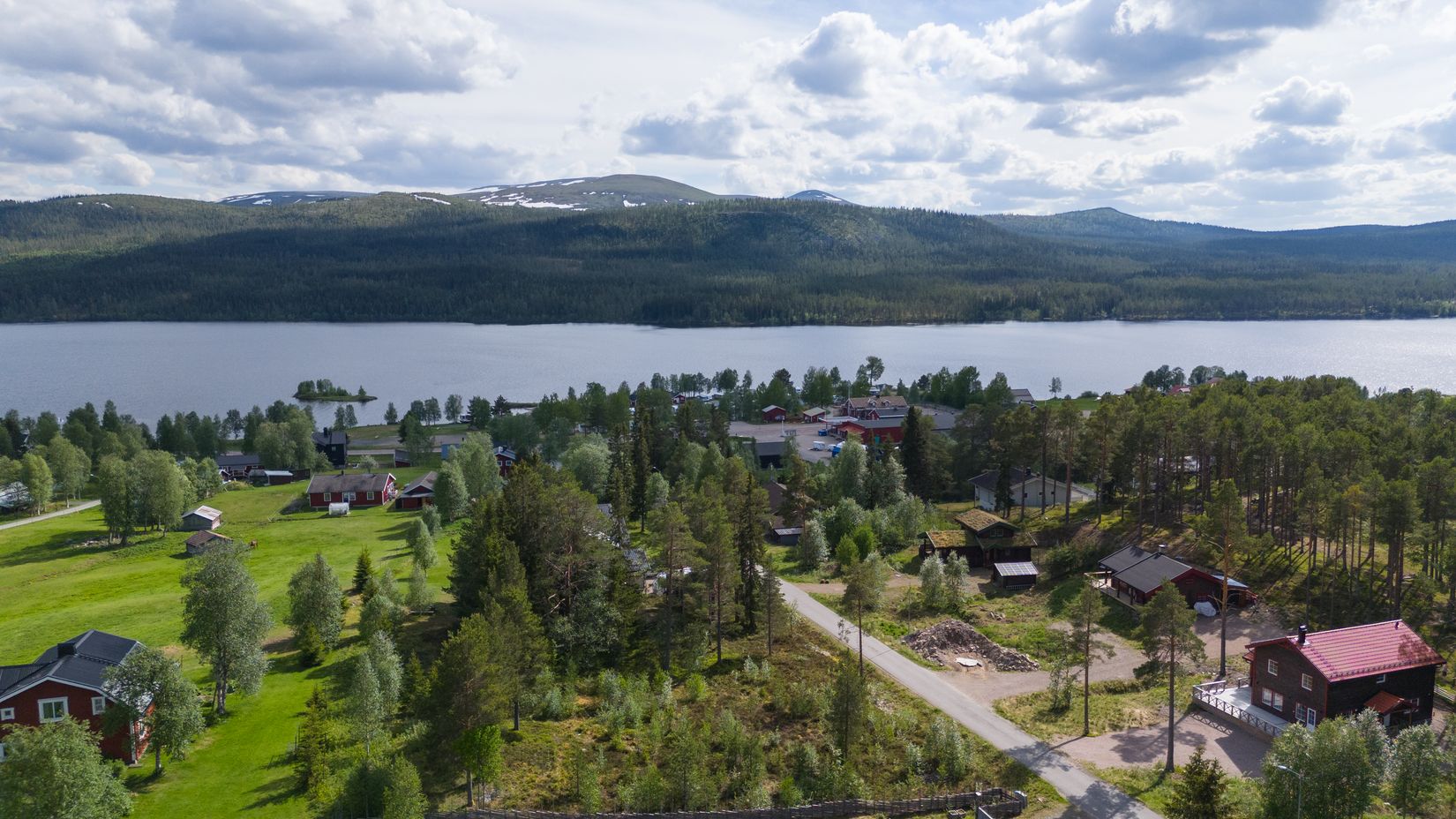 Tomt, Spruthusvägen tomt Lofsdalen 2:32, Härjedalen