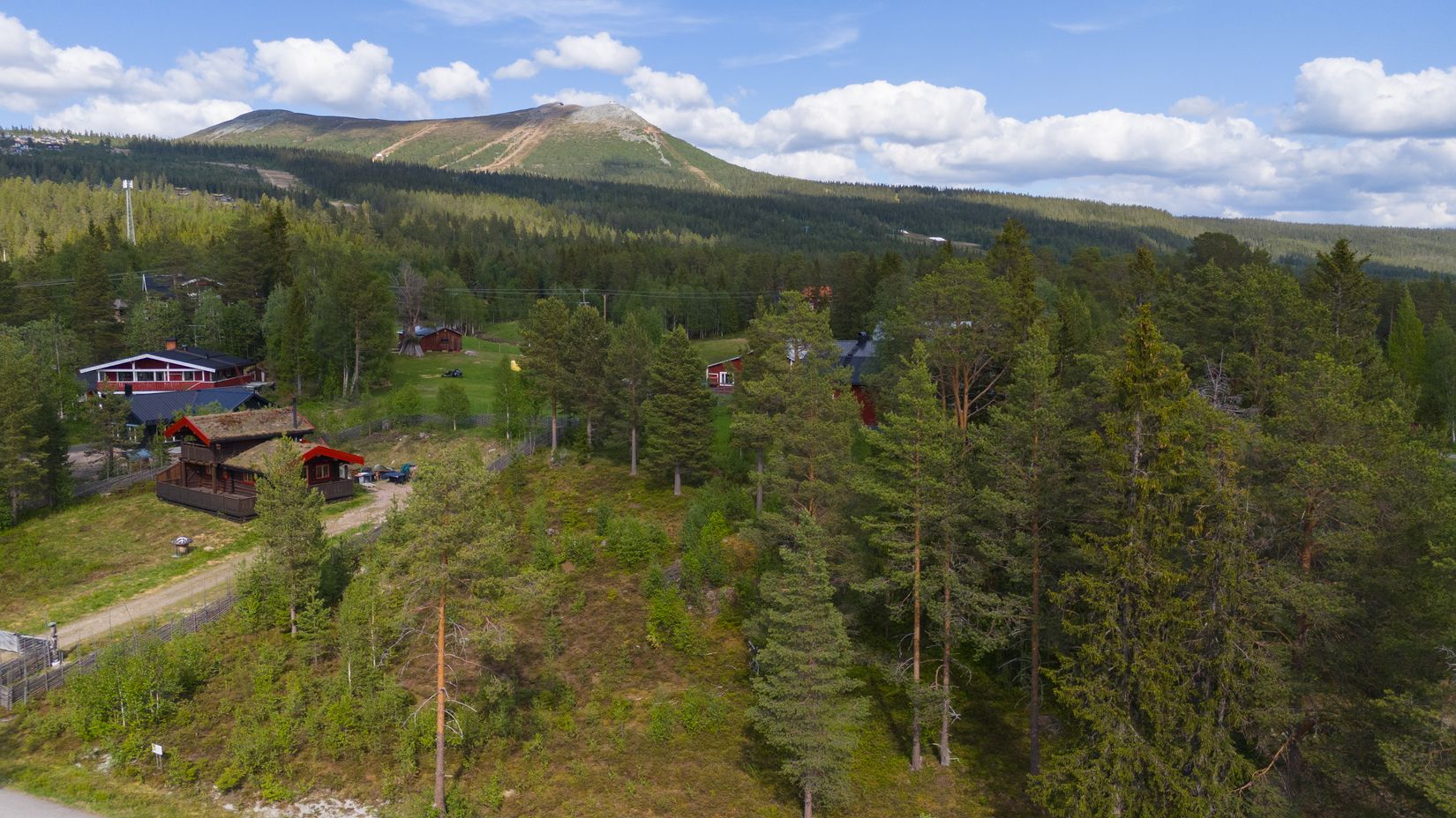 Tomt, Spruthusvägen tomt Lofsdalen 2:32, Härjedalen