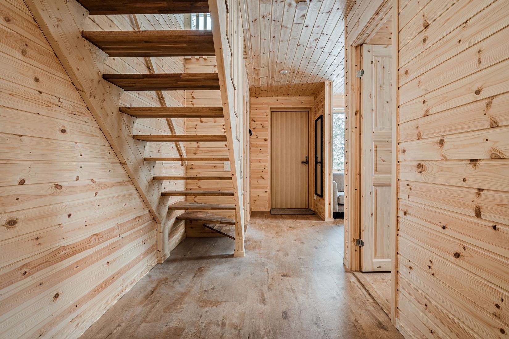 Radhus, Svampstigen 6A, Svampstigen, Utsikten, Storhogna, Berg