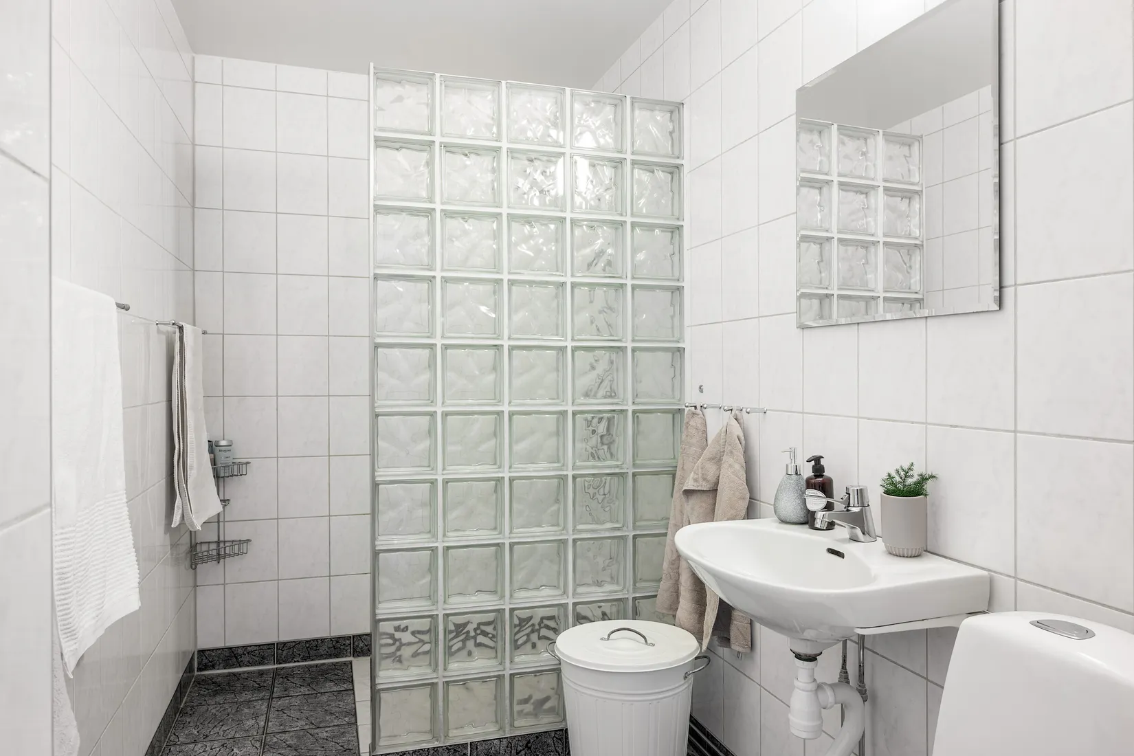 Bostadsrätt, Sunnanväg 14S, Klostergården , Lund
