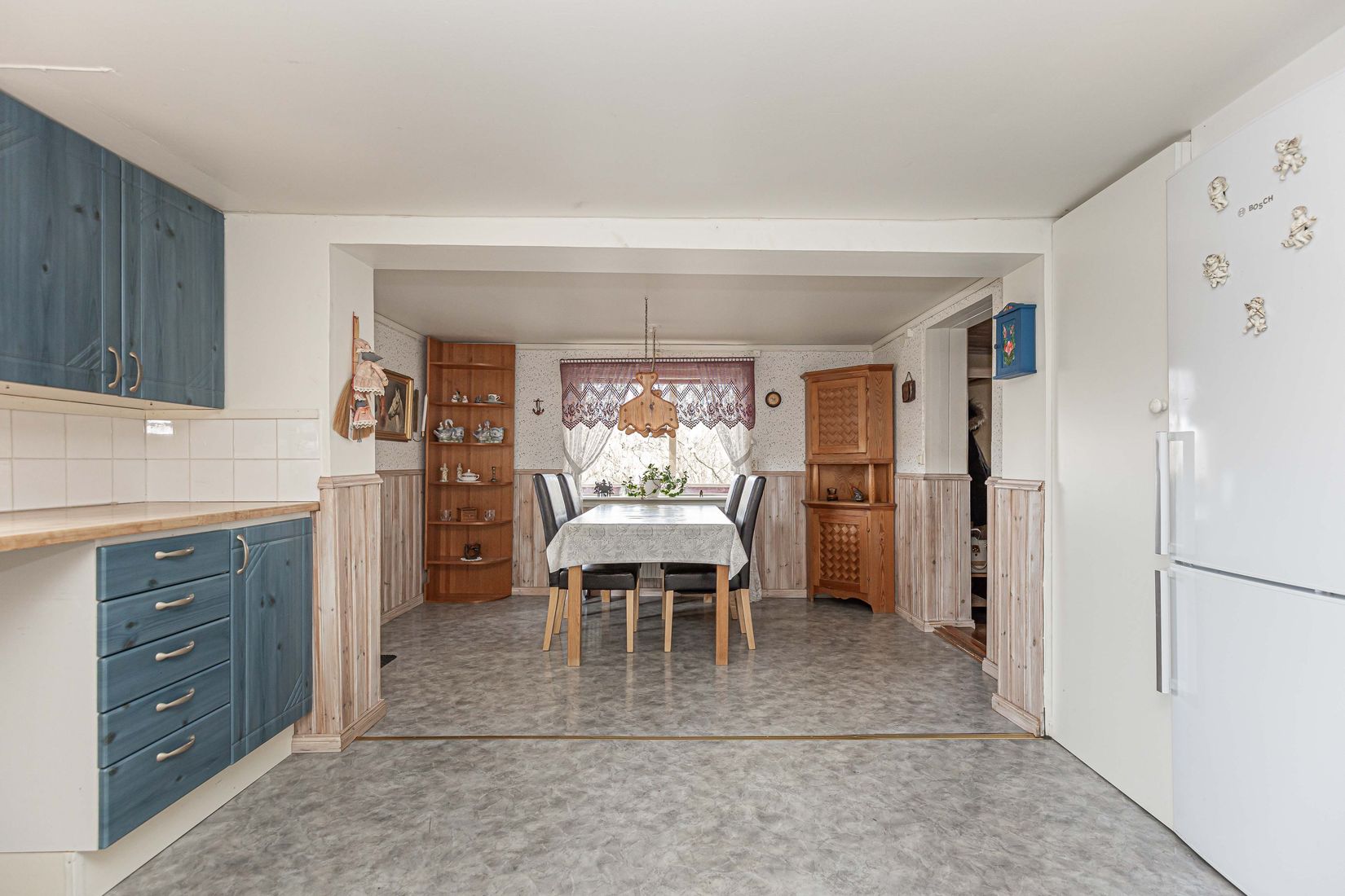 Villa, Lindbacken 21, Munktorp, Köping