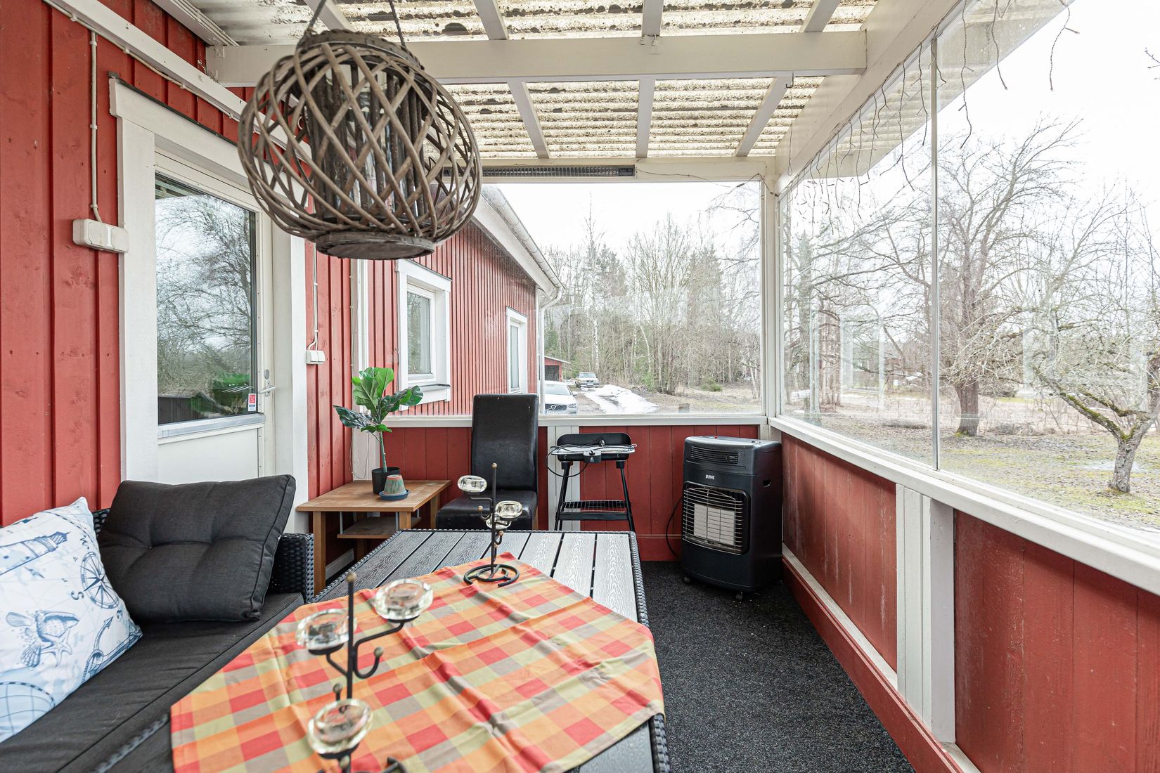 Villa, Lindbacken 21, Munktorp, Köping