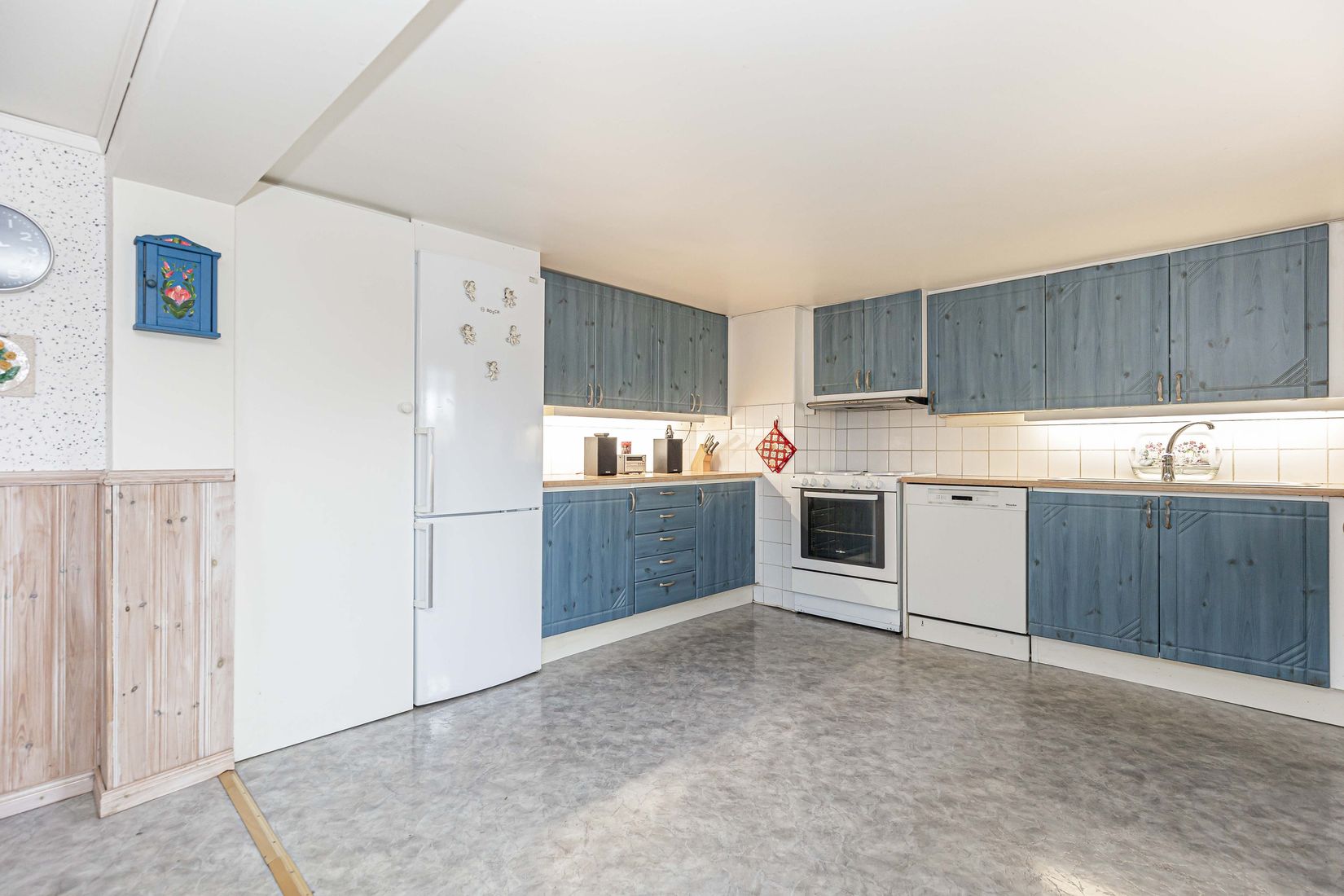 Villa, Lindbacken 21, Munktorp, Köping