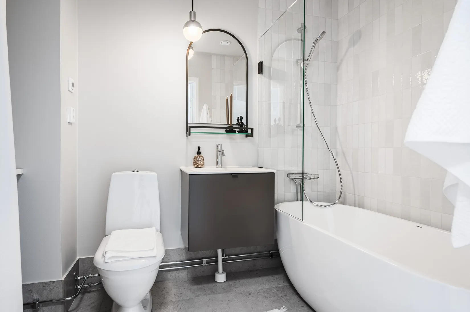 Radhus, Akrobatgatan 9 F, Björkalund, Norrköping