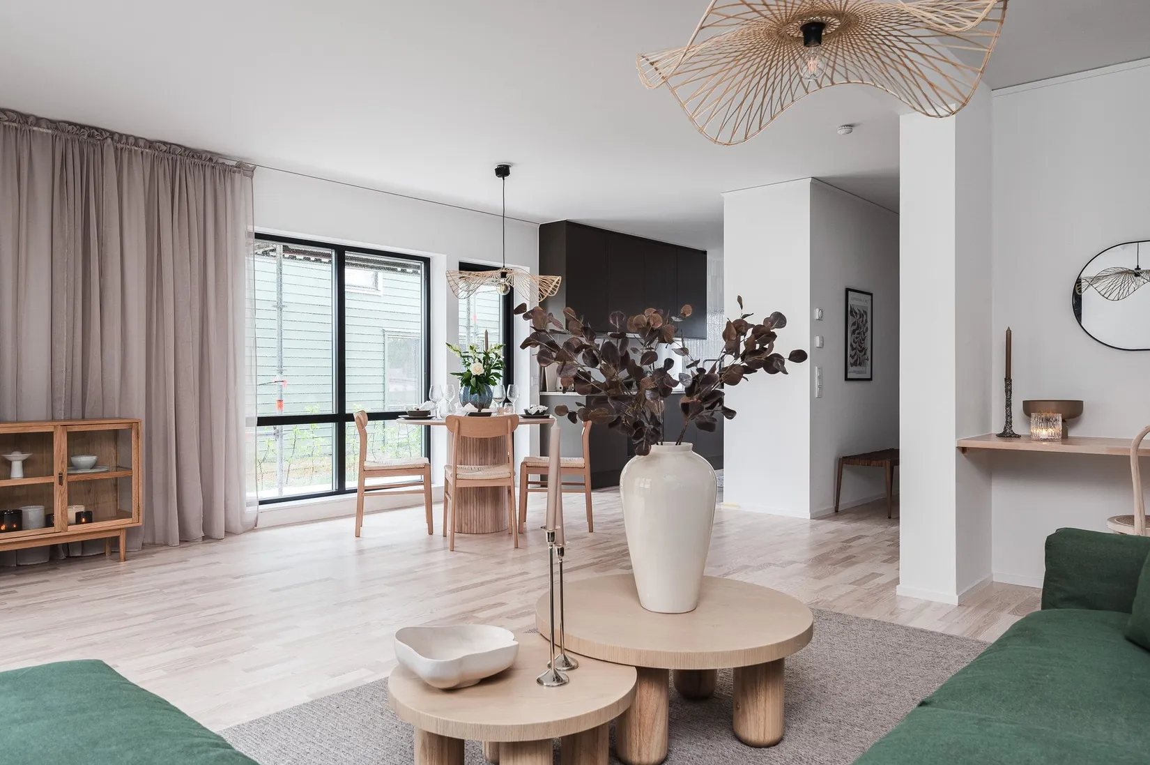Radhus, Akrobatgatan 11 B, Björkalund, Norrköping