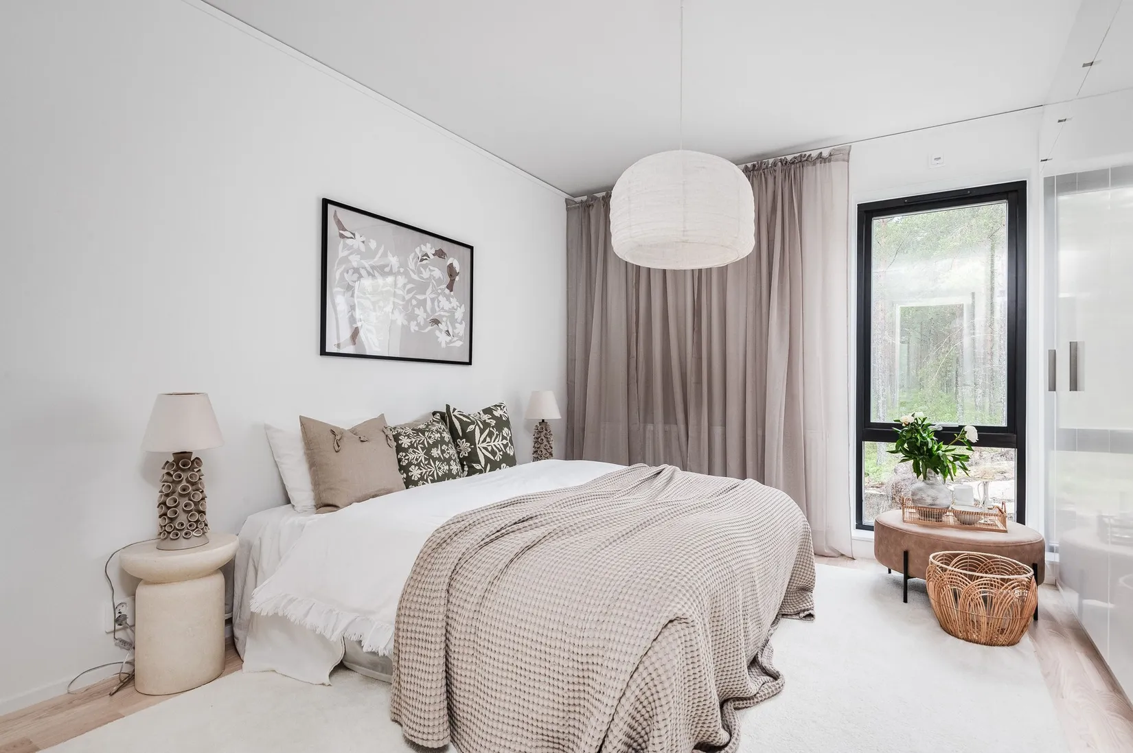 Radhus, Akrobatgatan 11 B, Björkalund, Norrköping