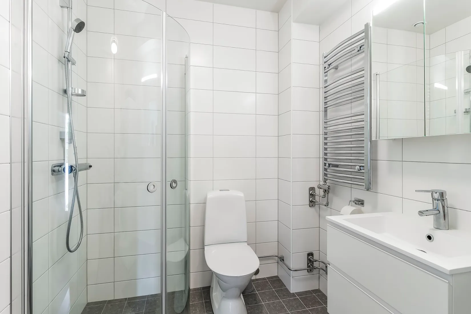 Radhus, Släggargatan 1 D, Malmaberg, Västerås