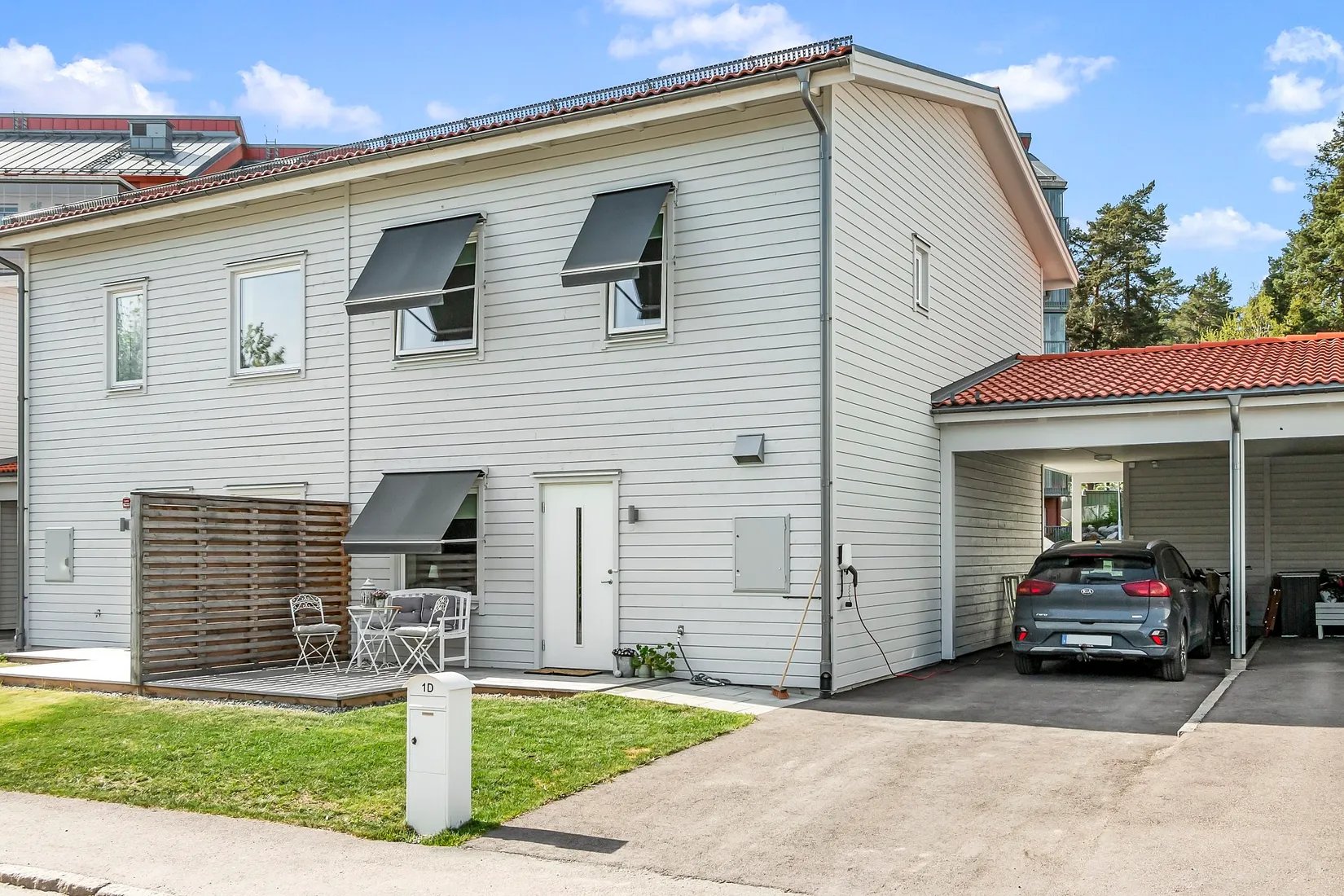 Radhus, Släggargatan 1 D, Malmaberg, Västerås