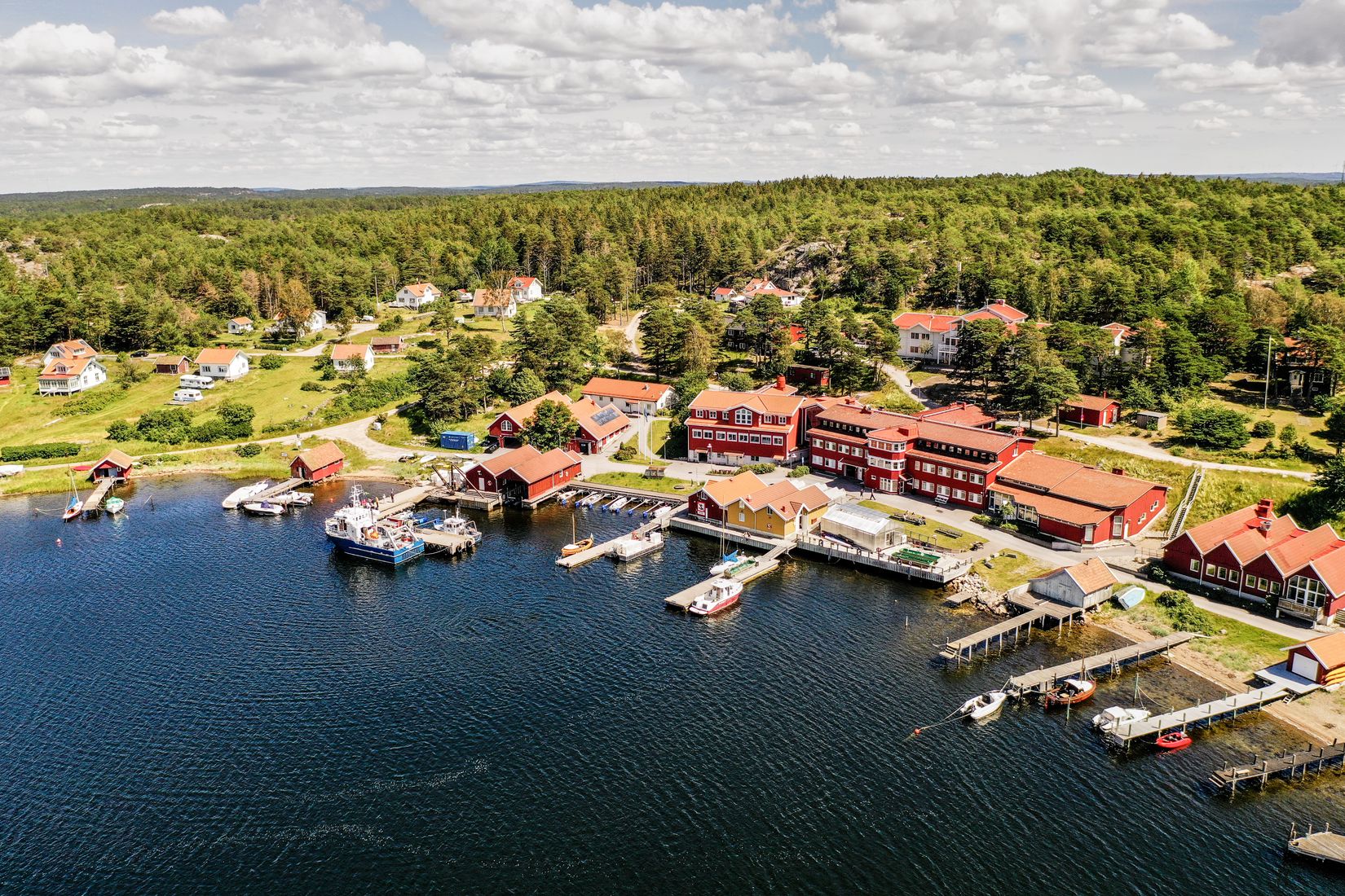 Villa, Tjärehällsvägen 9, Tjärnö, Strömstad
