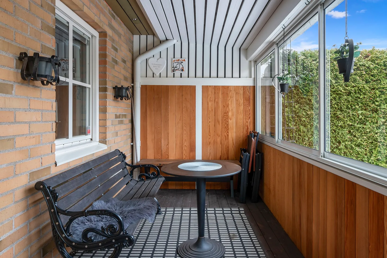 Radhus, Tulpangatan 17, Önsta Gryta, Västerås