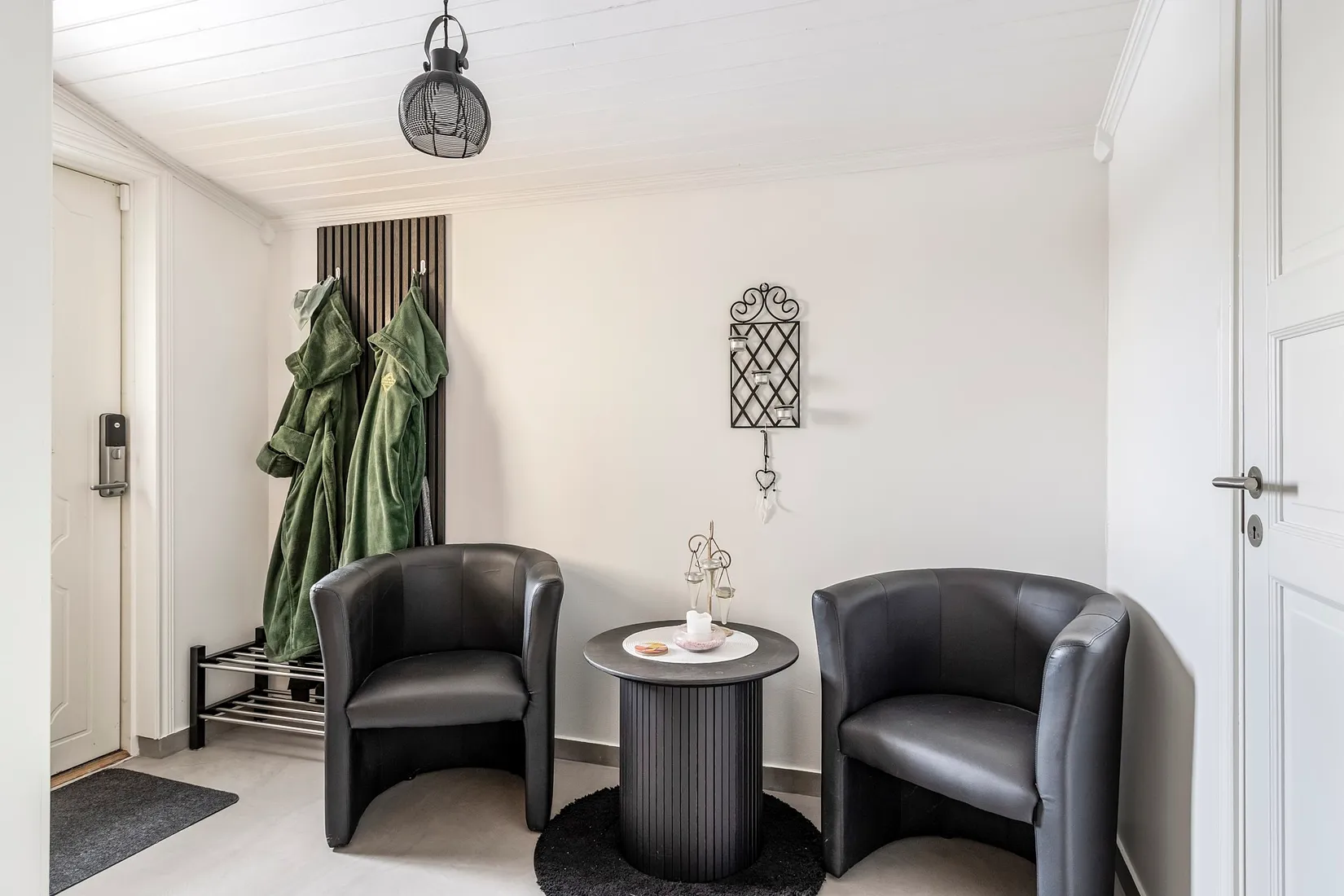 Radhus, Tulpangatan 17, Önsta Gryta, Västerås