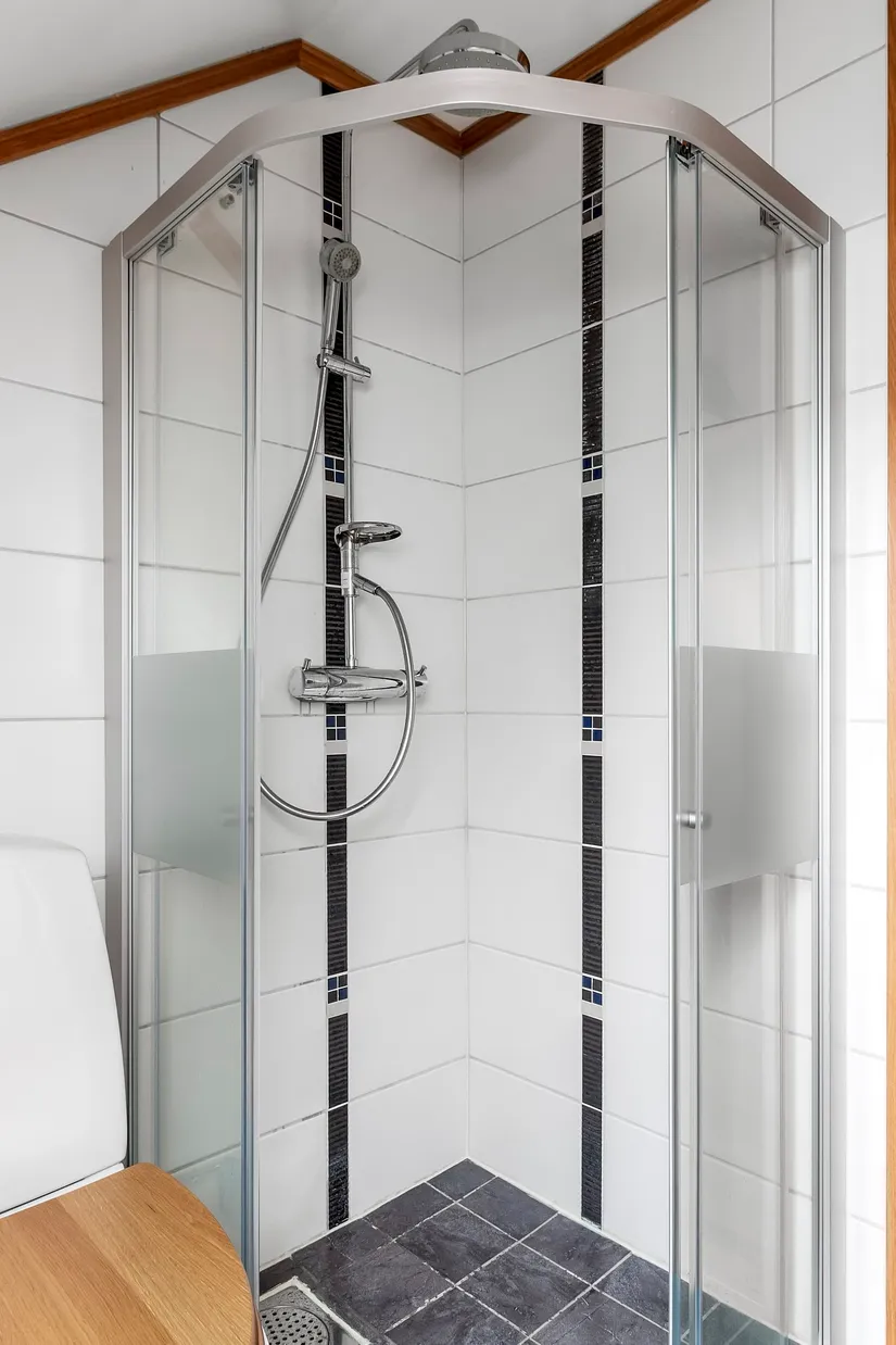 Radhus, Tulpangatan 17, Önsta Gryta, Västerås