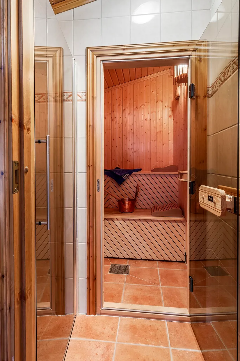 Radhus, Tulpangatan 17, Önsta Gryta, Västerås