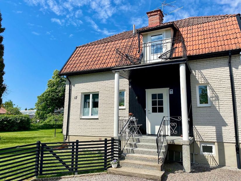Villa, Lövängsvägen 17, Gamla Hjärsta, Örebro