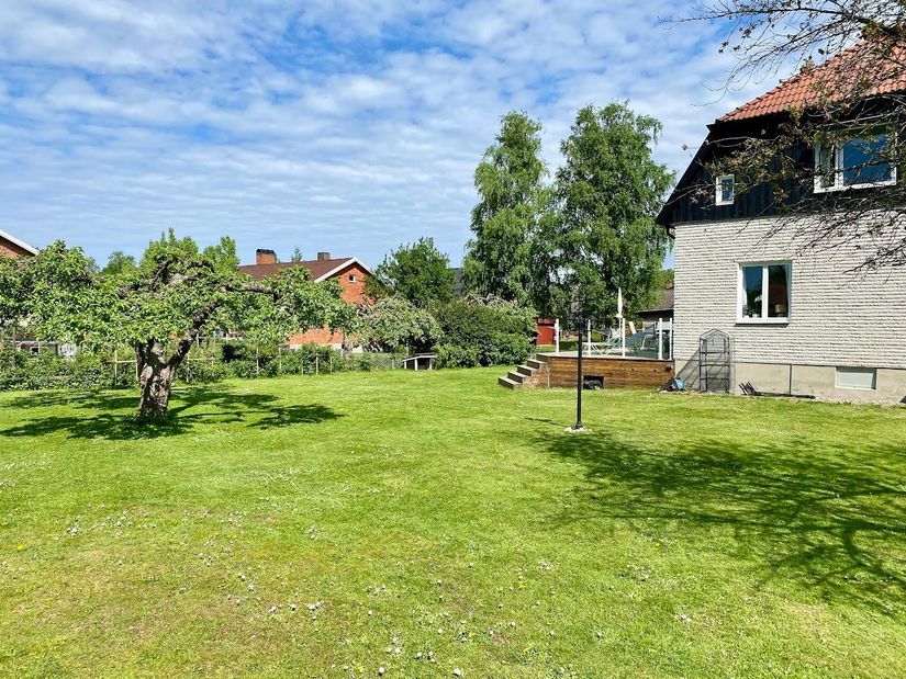 Villa, Lövängsvägen 17, Gamla Hjärsta, Örebro